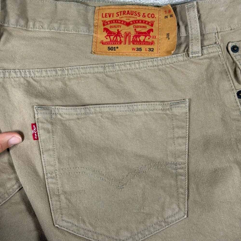 Levi's 501 Original Fit Pants Mens 35/32 Khaki Tan Cotton Twill Button Fly